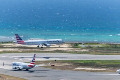 An airport in the Caribbean, “overwhelmed” by the