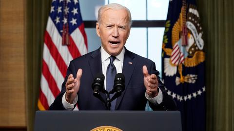 Biden targets 2nd term in 2024, sees Republican