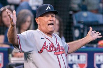 Braves’ Brian Snitker ejected after animation