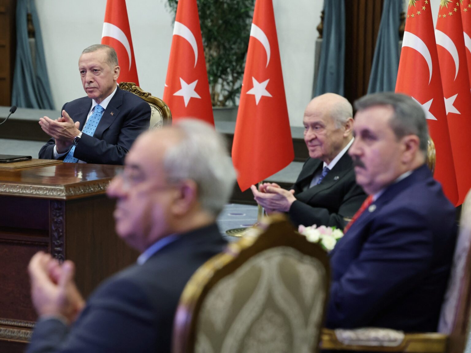 Erdogan thanks Putin for his help on Turkish