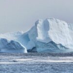 Fogberg: Picturesque iceberg in foggy Ferryland