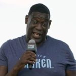 Former NBA star Shawn Kemp charged with parking