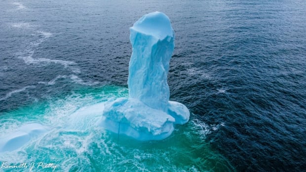 Iceberg aficionados are going wild over viral photos of the