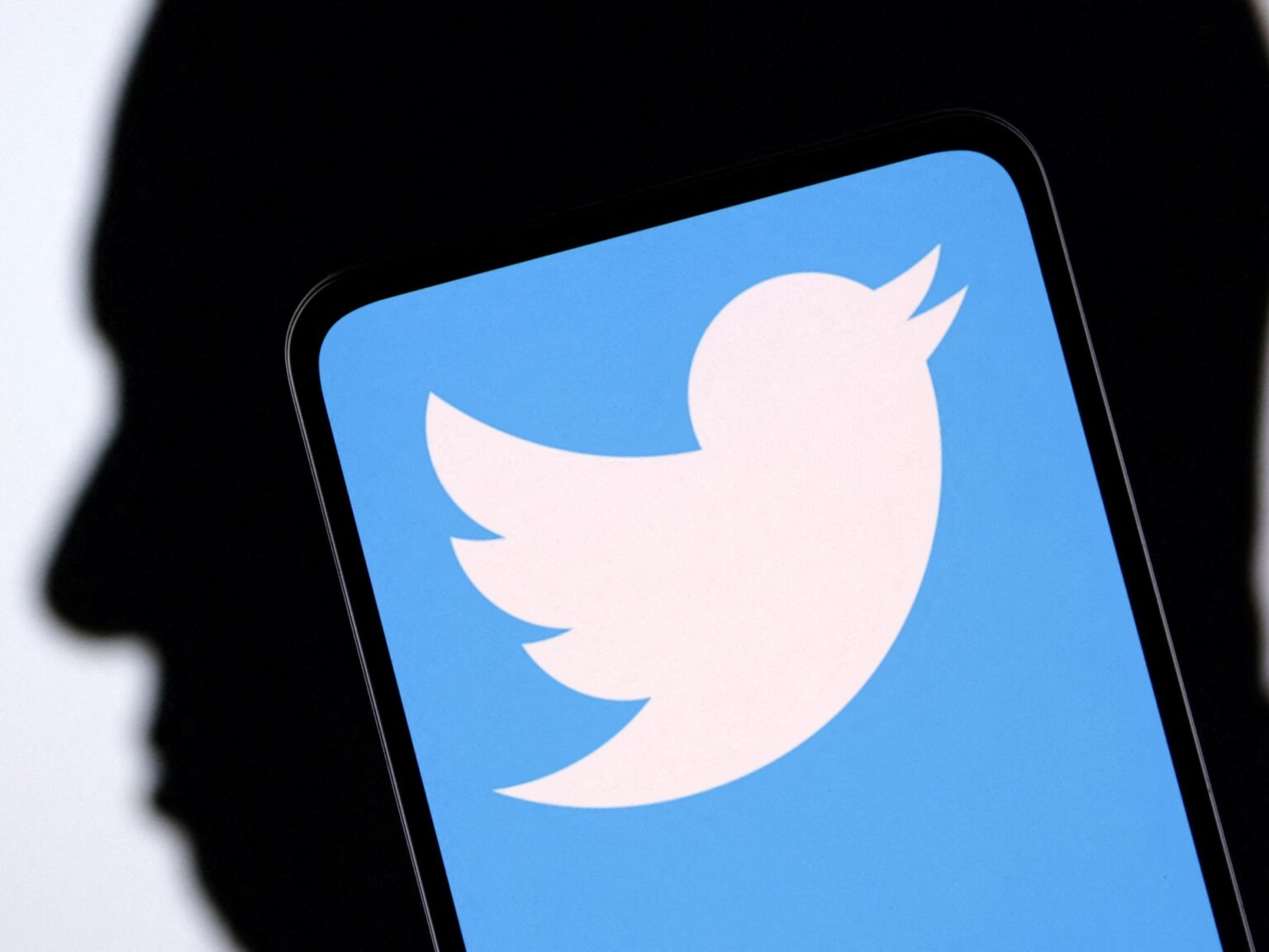 New Zealand radio threatens to shut down Twitter