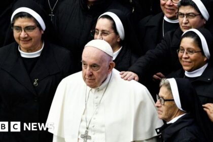Pope Francis gives women the historic right to vote