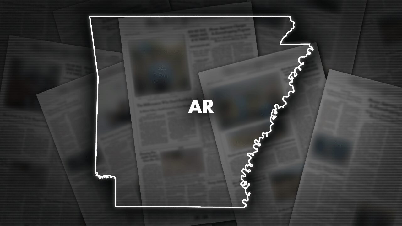 Small plane crashes in Arkansas, killing Sol