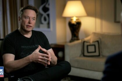 Tucker Carlson interviews Elon Musk on Fox News