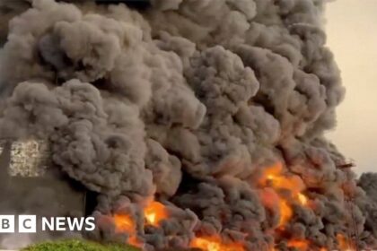 Ukraine war: Crimean oil tank set on fire by