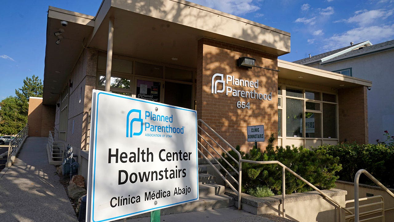 Utah Judge Considers Postponing Abortion Clinic
