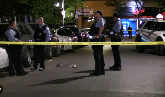 11 killed over holiday weekend in Chicago, Mes