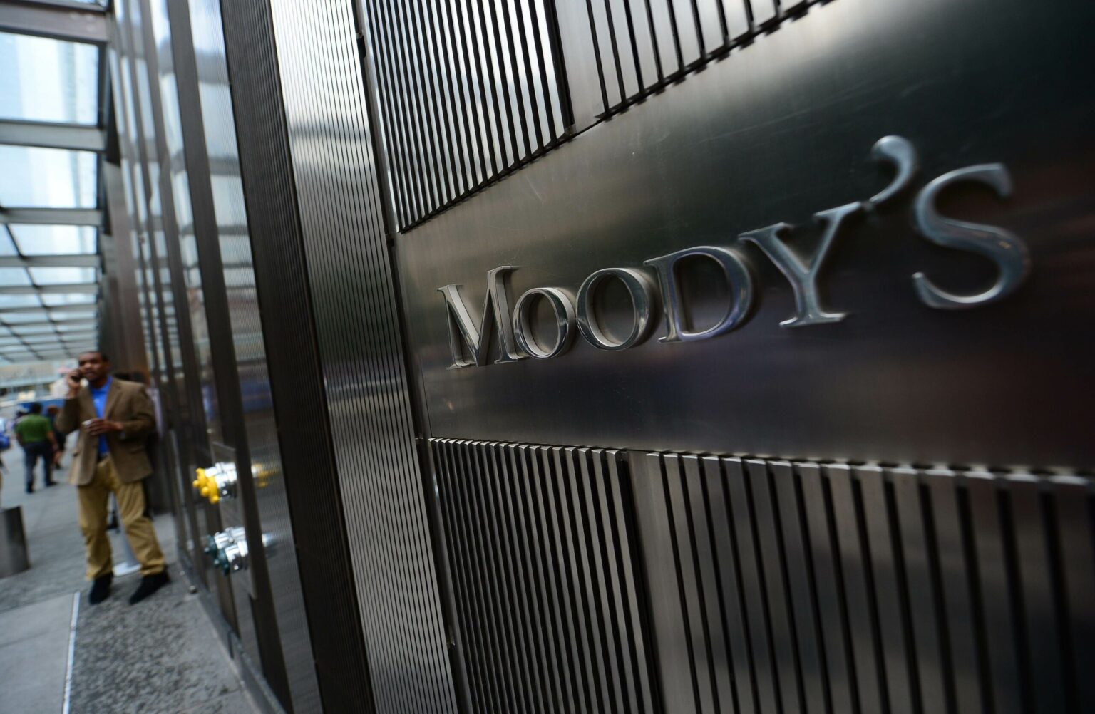 Weekly Economic Index: Moody’s downgrades Egypt,