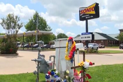 Texan child, 12, shot dead in fast food
