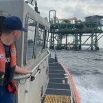 Texas: Coast Guard rescues 3 from offshore oil