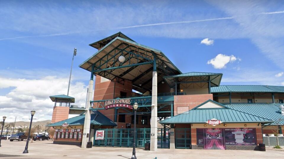 2 injured in minor league gas explosion