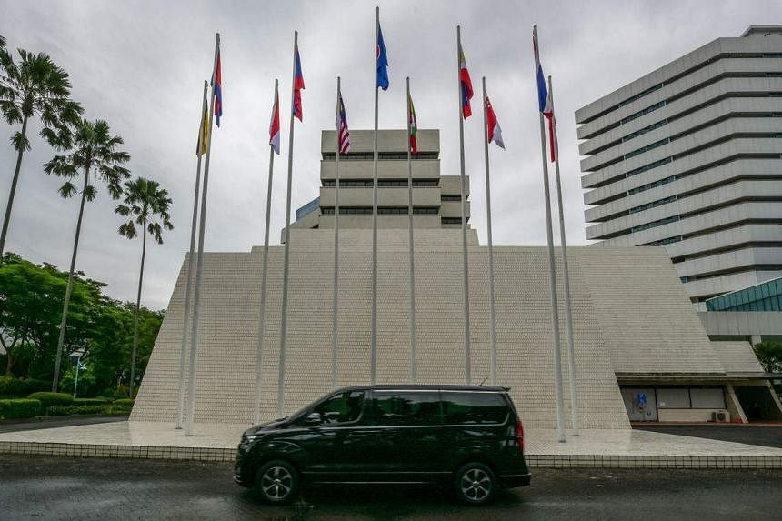 ASEAN to discuss ways to strengthen cooperation