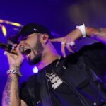 Anuel AA causes controversy in social networks for
