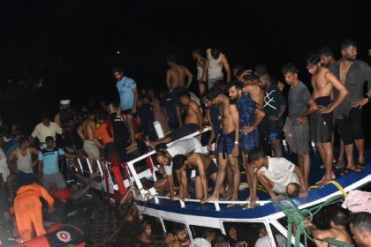 At least 22 killed when tourist boat capsizes