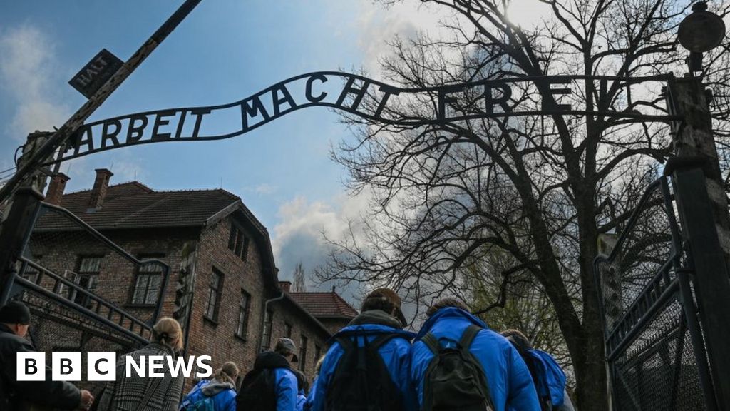 Auschwitz Museum Condemns Polish Government Party