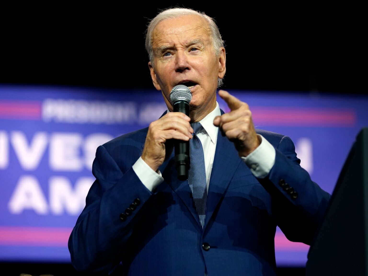 Biden warns of recession unless GOP agrees