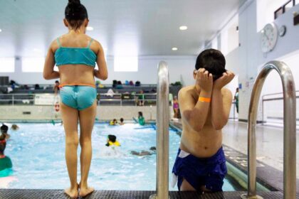 Canada Safety Council shares swimming safety