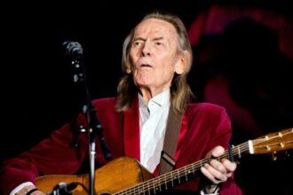 Canadian folk music icon Gordon Lightfoot has passed away