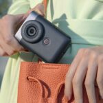 Canon’s PowerShot V10 is a vlogging-centric