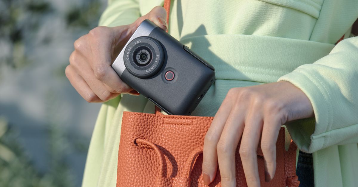 Canon’s PowerShot V10 is a vlogging-centric