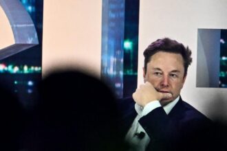 Elon Musk reportedly threatened to reassign