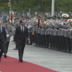 German Chancellor Scholz welcomes with ceremony