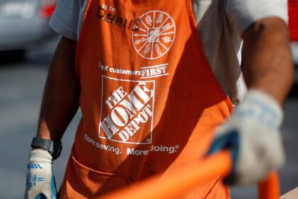 Home Depot warns of sales figures amid turnover