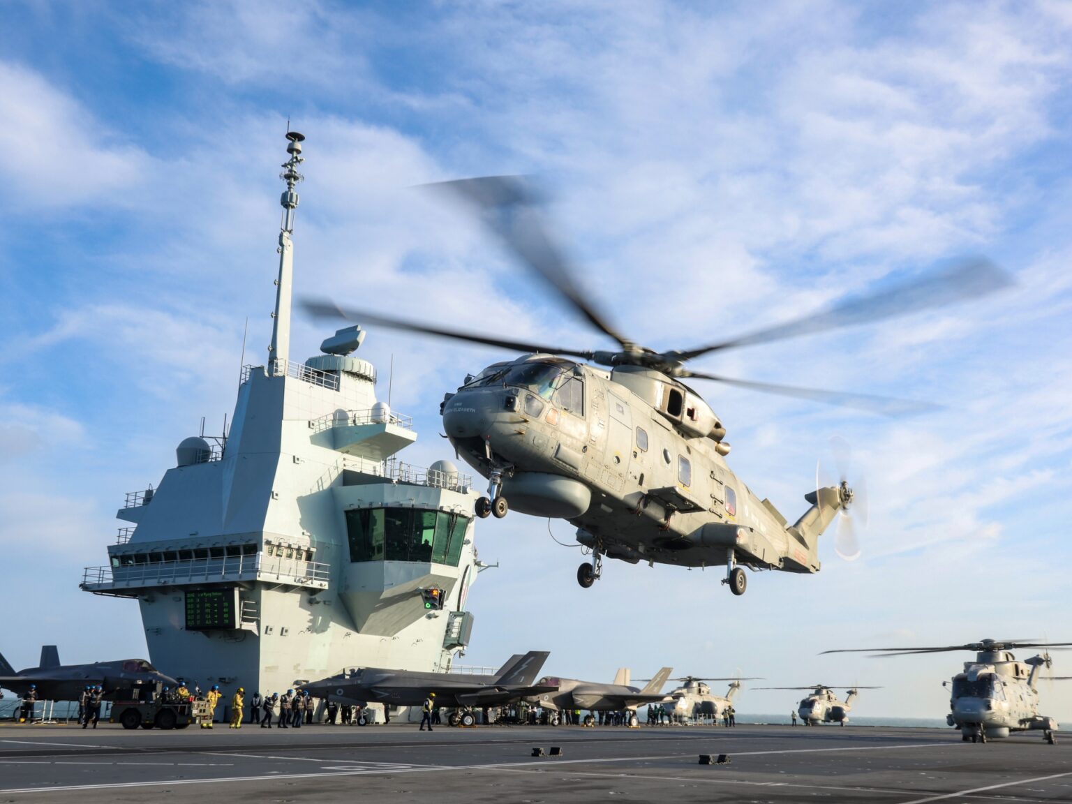 Japan, UK renew security ties, aircraft carrier