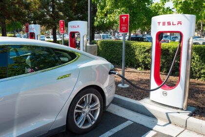 California Tesla driver suspected in road rage attack arrested
