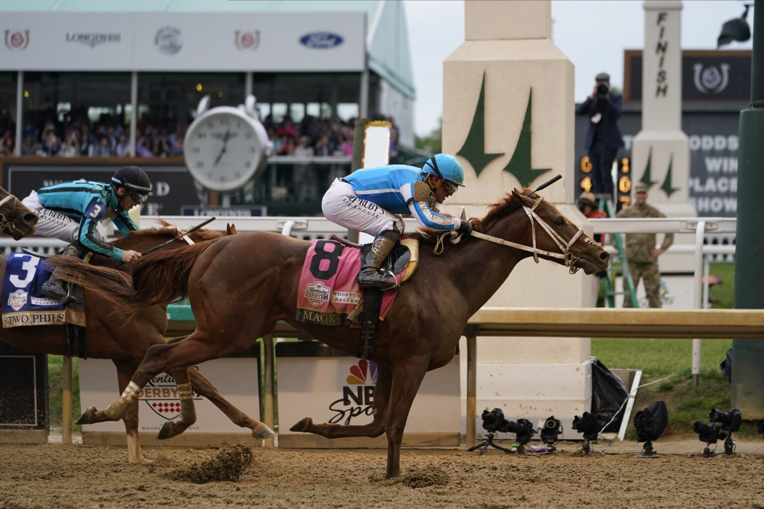 Mage wins 149th Kentucky Derby, capping fleetingly