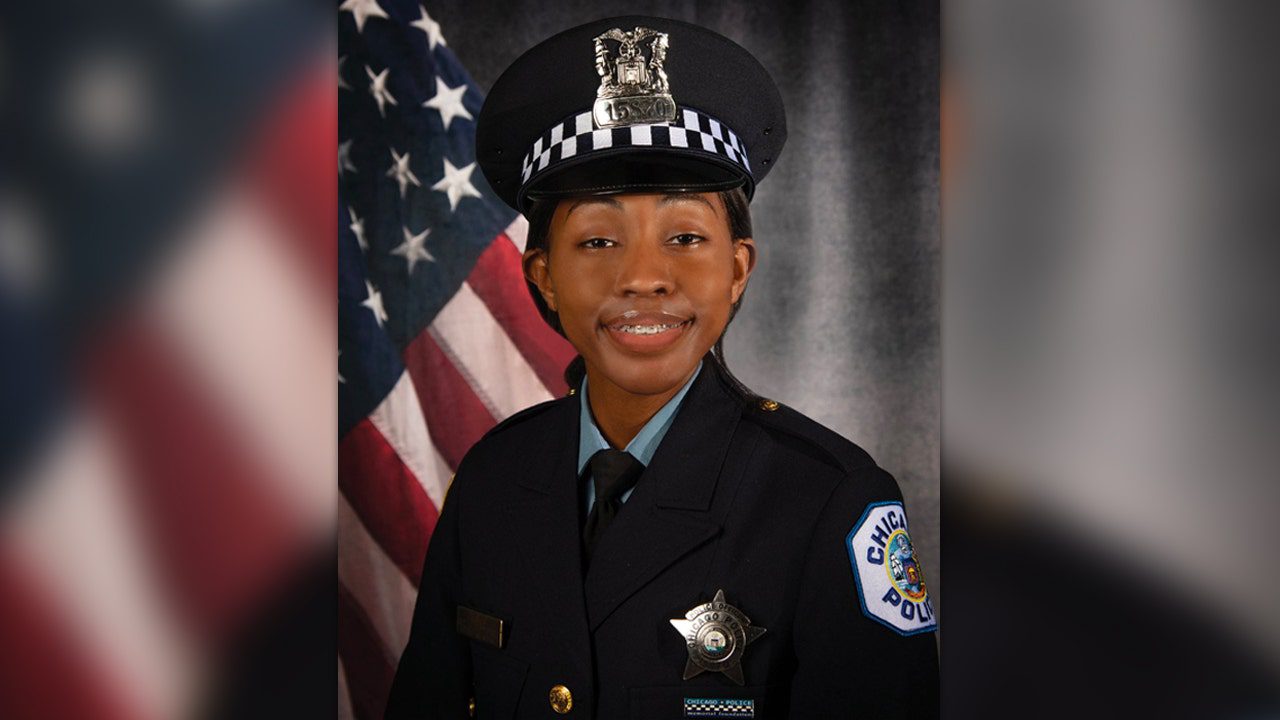 Murdered Chicago police officer Areanah Preston