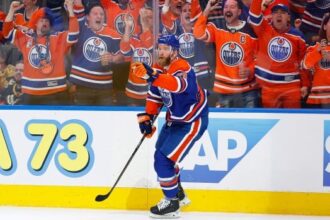 Oilers bounce back against Golden Knights to