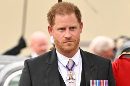 Prince Harry goes to the airport after he’s been