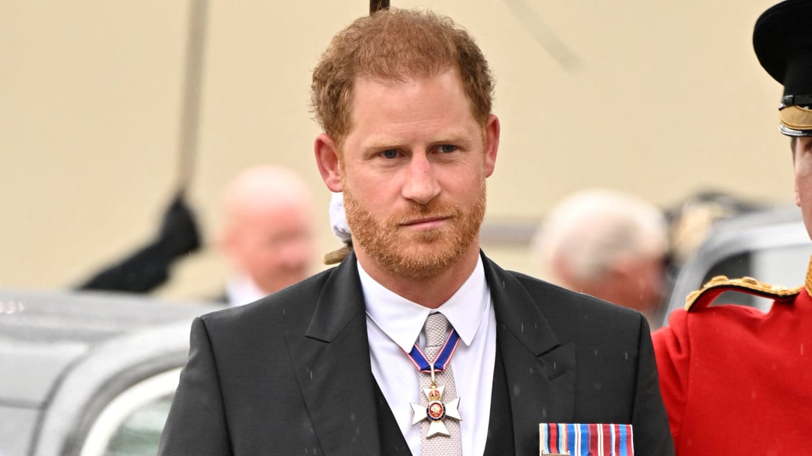 Prince Harry goes to the airport after he’s been