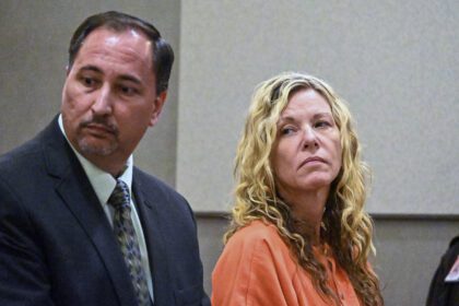 Prosecutors in Idaho ask jury to convict Lori