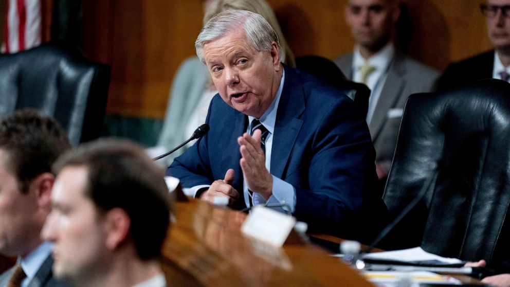 Russia issues arrest warrant for Lindsey Graham