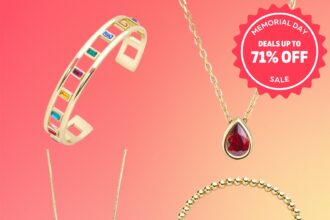 Save 71% At BaubleBar’s Mind-Blowing Memorial