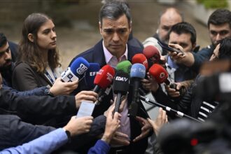 Spanish prime minister calls early general