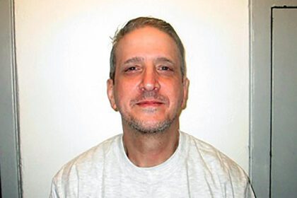 The Supreme Court blocks the execution of Richard Glossip
