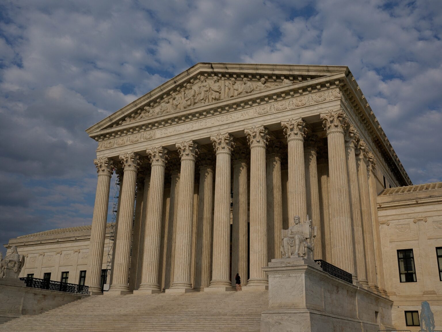 The US Supreme Court agrees to hear the alleged case