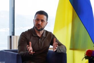 The Ukrainian Zelenskiy seems to confirm the loss of