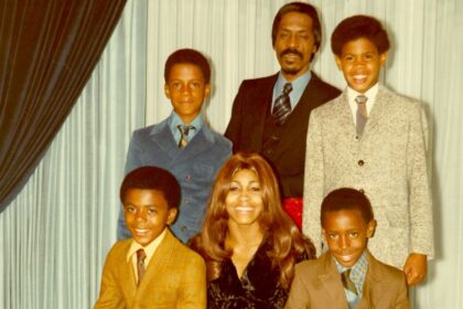The tragic story of the sons of the icon Tina Turner