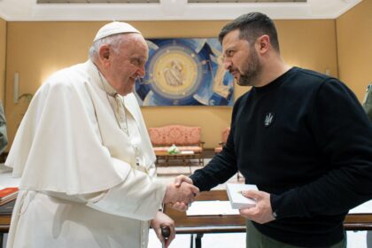 This was the meeting between Pope Francis and