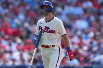 Trea Turner of Phillies says his mother booed him