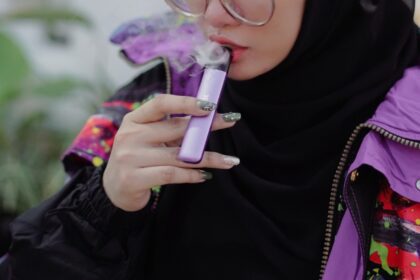 The data reveals that students in grades 7 to 9 exhibit a higher willingness to continue vaping (Photo: pexels)