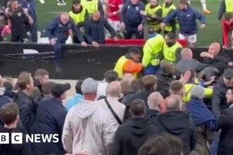 Watch: West Ham players violently confront AZ