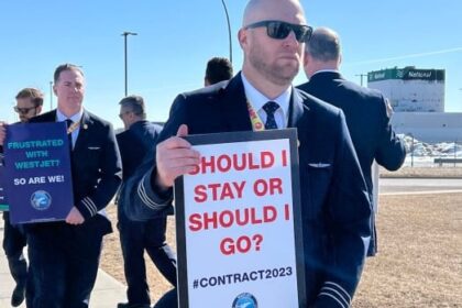 WestJet pilots issue 72-hour strike notice